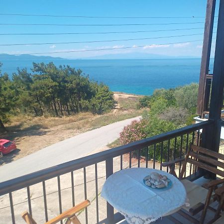 Μεζονετα Lejlighed Nea Roda Eksteriør billede